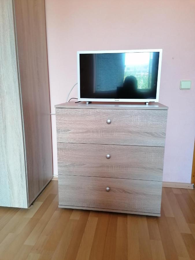 Stai Za Gosti Venera Hotel Hiszarja Kültér fotó